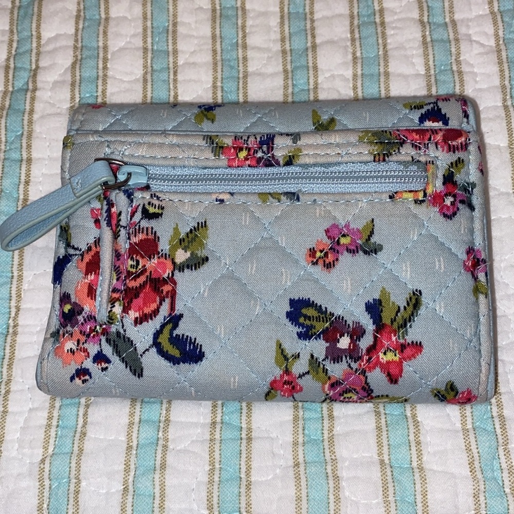 Vera Bradley RFID Riley Compact Wallet - Picture 8 of 10